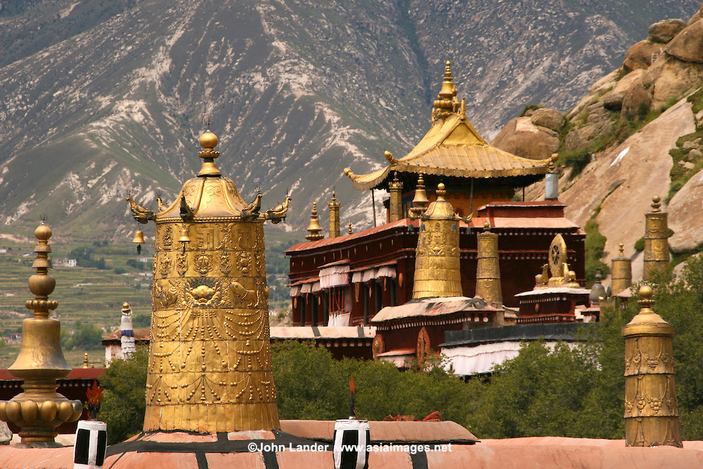 KHÁM PHÁ TÂY TẠNG - LHASA –HỒ YAMDROK- CUNG ĐIỆN POTALA – TU VIỆN SERA 