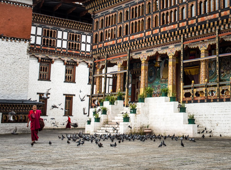 BAY THẲNG TỚI BHUTAN - VƯƠNG QUỐC HẠNH PHÚC NHẤT THẾ GIỚI TOUR  KHỞI HÀNH TỪ HÀ NỘI - TP HỒ CHÍ MINH NGÀY 30.08.2025 TOUR GIÁ RẺ KHÁCH SẠN 3 SAO - 4 SAO - 5 SAO 