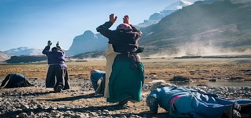 TOUR HÀNH HƯƠNG VŨ TRỤ TÂM LINH SÂU SẮC KORA KAILASH TÂY TẠNG TỪ HÀ NỘI TP HỒ CHÍ MINH ĐÀ NẴNG THÀNH ĐÔ – LHASA – SAGA – MANARASOVA – KAILASH – CỔ CÁCH THÀNH BẢN RÚT GỌN 10 NGÀY 9 ĐÊM 