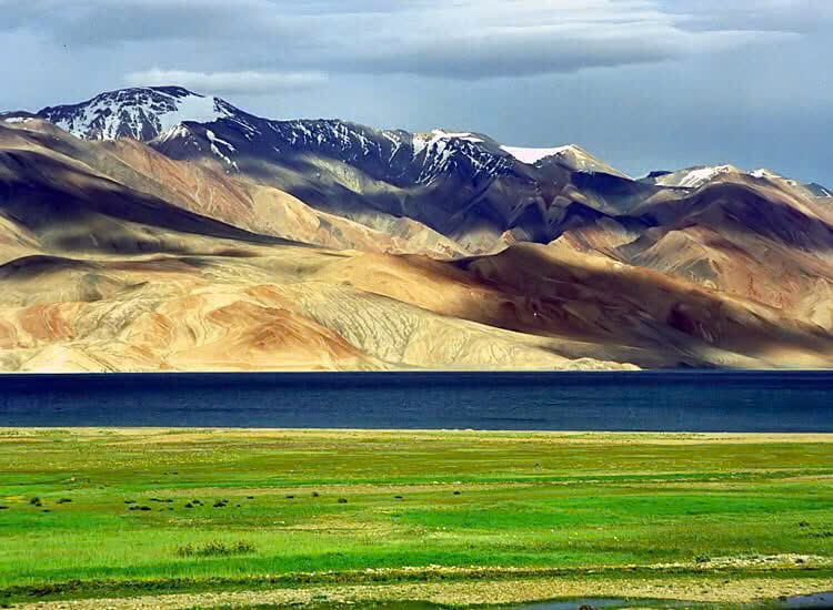 TOUR LADAKH - KASHMIR ẤN ĐỘ 11 NGÀY 10 ĐÊM KHÁM PHÁ THIÊN ĐƯỜNG XANH KASHMIR VÀ HOANG MẠC LẠNH TRÊN CAO NGUYÊN LADAKH KHỞI HÀNH TỪ HÀ NỘI TP HCM 