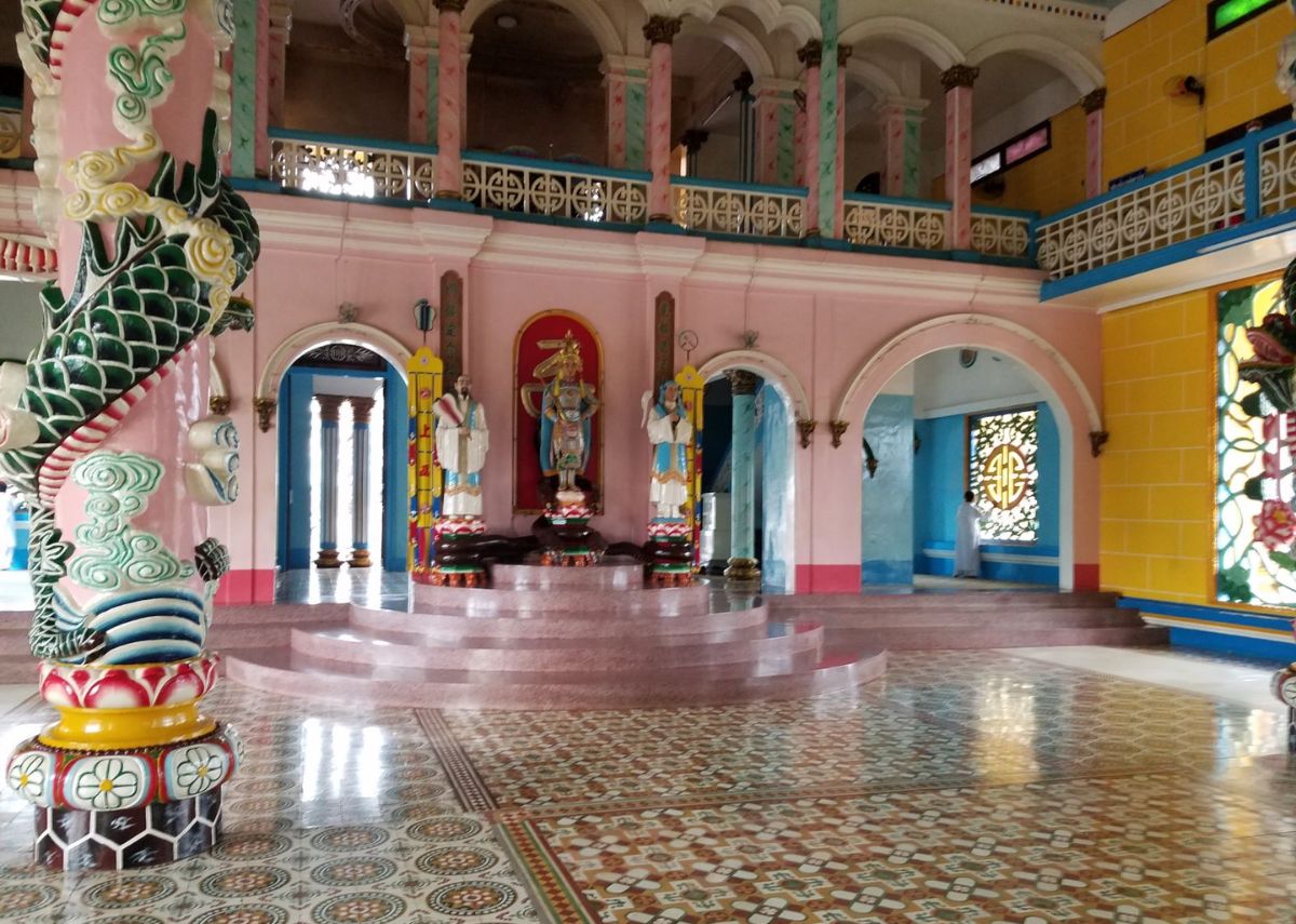 ĐÓN KHÁCH TỪ HÀ NỘI TP HCM  KHÁM PHÁ LỤC TỈNH MIỀN TÂY VĂN HÓA CAO ĐÀI 5 NGÀY 4 ĐÊM CITY TOUR SÀI GÒN - MỸ THO – CHÂU ĐỐC- CẦN THƠ  - CỒN SƠN - SÀI GÒN - TÂY NINH GIÁ RẺ KHỞI HÀNH HÀNG TUẦN 