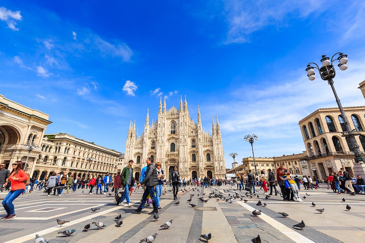 TOUR CHÂU ÂU CHẤT LƯỢNG  2025 10 NGÀY 9 ĐÊM ĐI 3 NƯỚC TÂY ÂU PHÁP THỤY SỸ Ý VATICAN KHÁM PHÁ TRỌN VẸN HƠN VẺ ĐẸP LUNG LINH CỔ TÍCH VÀ LÃNG MẠN XỨ ÂU (TẶNG VÉ THĂM CUNG ĐIỆN VERSAILLES PHÁP)TOUR KHỞI HÀNH TỪ HÀ NỘI 