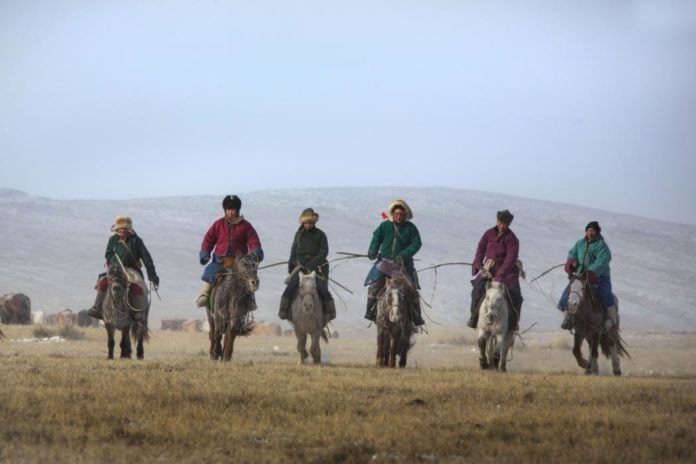 DU LỊCH MÔNG CỔ ULAANBAATAR – TERELJ NATIONAL PARK TRẢI NGHIỆM CƯỠI NGỰA ĐỘC ĐÁO TOUR NGẮN NHẤT 5 NGÀY 4 ĐÊM GIÁ RẺ HÀNG KHÔNG MONGOLIAN AIRLINES KHỞI HÀNH TỪ TP HỒ CHÍ MINH HÀ NỘI 