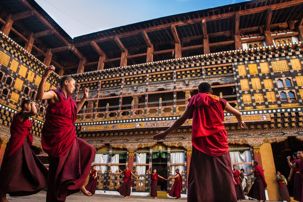 DU LỊCH BHUTAN CÓ KHÓ KHÔNG TOUR BHUTAN GIÁ BAO NHIÊU KHÁM PHÁ VƯƠNG QUỐC RỒNG SẤM MIỀN ĐẤT PHẬT GIÁO KIM CƯƠNG THỪA  AN LẠC HẠNH PHÚC NHẤT THẾ GIỚI 5 NGÀY 4 ĐÊM BAY THẲNG TỪ HCM  HÀ NỘI 