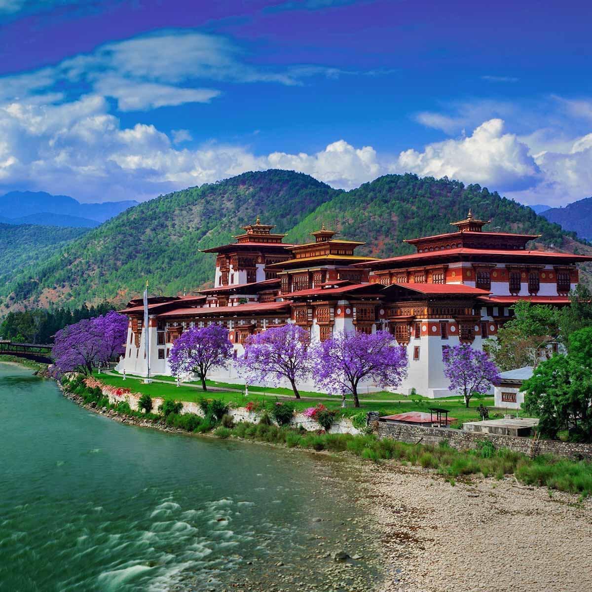 TOUR DU LỊCH ĐẶC BIỆT TỚI BHUTAN 6 NGÀY 5 ĐÊM KHÁM PHÁ VƯƠNG QUỐC NHỎ BÉ BÌNH YÊN TĨNH LẶNG TRÊN DÃY HIMALAYA BÍ ẨN HÙNG VĨ KHỞI HÀNH TỪ CẢ 2 ĐẦU HÀ NỘI VÀ TP HỒ CHÍ MINH (SÀI GÒN)