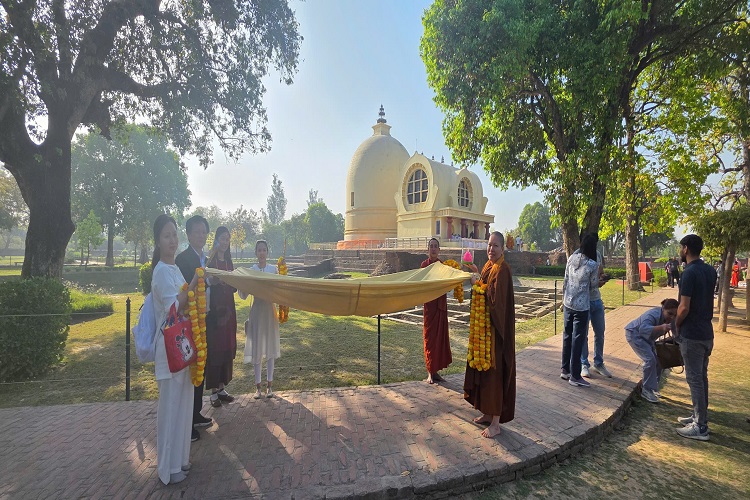 TOUR HÀNH HƯƠNG ẤN ĐỘ - NEPAL 2026 -2027 7 NGÀY 6 ĐÊM VỀ MIỀN ĐẤT PHẬT AN LÀNH GHÉP KHÁCH LẺ TỪ HÀ NỘI TP HỒ CHÍ MINH