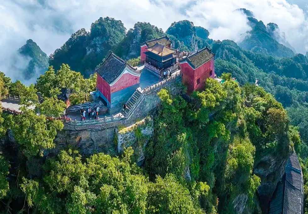 TOUR ĐỘC LẠ SUMMIT TRAVEL 2026 HÀ NỘI - TP HCM  VŨ HÁN - TƯƠNG DƯƠNG - NÚI VÕ ĐANG THẦN NÔNG GIÁ - ĐẬP TAM HIỆP - KINH CHÂU HOÀNG HẠC LÂU - CÔNG VIÊN ĐÔNG HỒ 7 NGÀY 7 ĐÊM