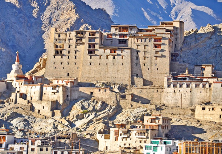 TOUR LADAKH - KASHMIR ẤN ĐỘ 11 NGÀY 10 ĐÊM KHÁM PHÁ THIÊN ĐƯỜNG XANH KASHMIR VÀ HOANG MẠC LẠNH TRÊN CAO NGUYÊN LADAKH KHỞI HÀNH TỪ HÀ NỘI TP HCM 
