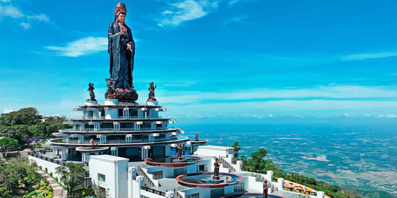 TOUR SÀI GÒN – TÂY NINH – NÚI BÀ ĐEN – TÒA THÁNH TÂY NINH – CHÙA GÒ KÉN 1 NGÀY KHỞI HÀNG HÀNG NGÀY 