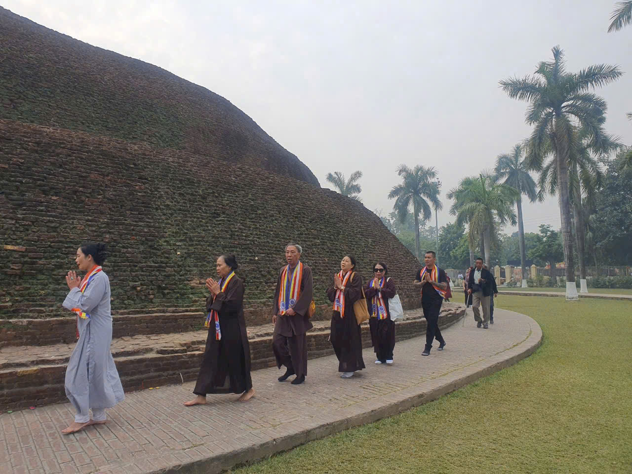 TOUR ẤN ĐỘ NEPAL ĐƯỢC TÌM KIẾM NHIỀU GẦN ĐẦY HÀNH HƯƠNG TỨ ĐỘNG TÂM  8 THÁNH TÍCH 42 NGÔI CHÙA CÓ THỂ GẶP SƯ MINH TUỆ NHẬN KHÁCH LẺ TỪ HÀ NỘI SÀI GÒN 7N6Đ 9N8Đ 12N11Đ 
