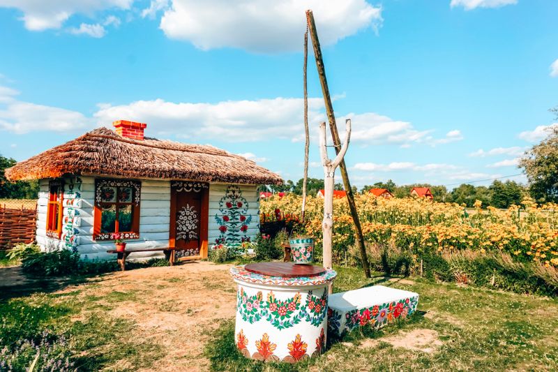 TIM HIỂU XUẤT KHẨU LAO ĐỘNG BA LAN 2026 CÓ KHÓ KHÔNG ĐIỀU KIỆN HỒ SƠ MỨC LƯƠNG THỜI GIAN VÀ KINH NGHIỆM THỰC TẾ