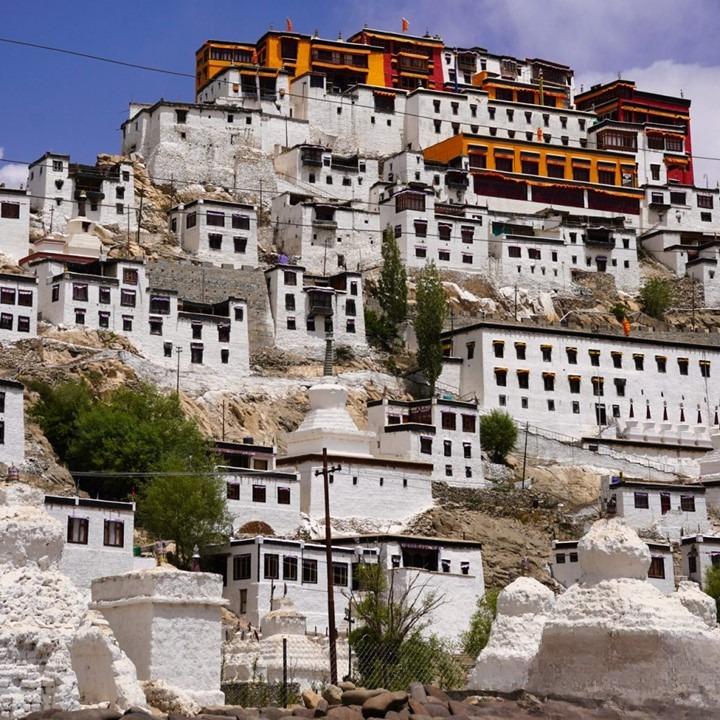 HÀNH TRÌNH LADAKH CẢM XÚC NHẤT 2026 DIỆN KIẾN ĐỨC ĐẠT LAI LẠT MA 14 TOUR 8 NGÀY 7 ĐÊM TÌM VỀ VÙNG ĐẤT CỦA NHỮNG TU VIỆN LINH THIÊNG KHỞI HÀNH TỪ HÀ NỘI TP HỒ CHÍ MINH  